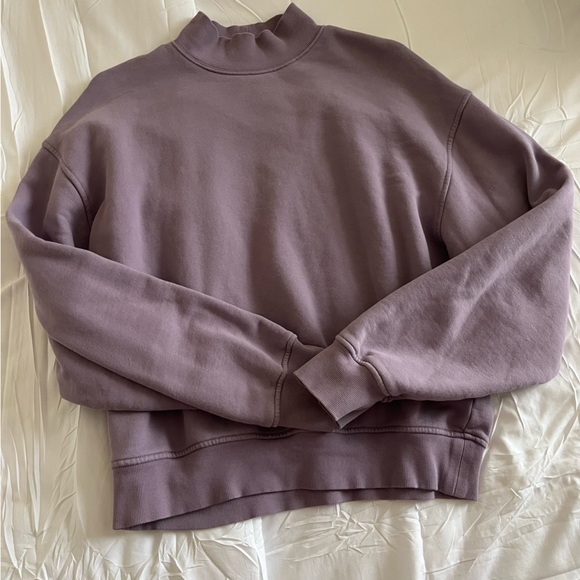 Aritzia Tna Mock Neck Sweatshirt - Picture 2 of 10